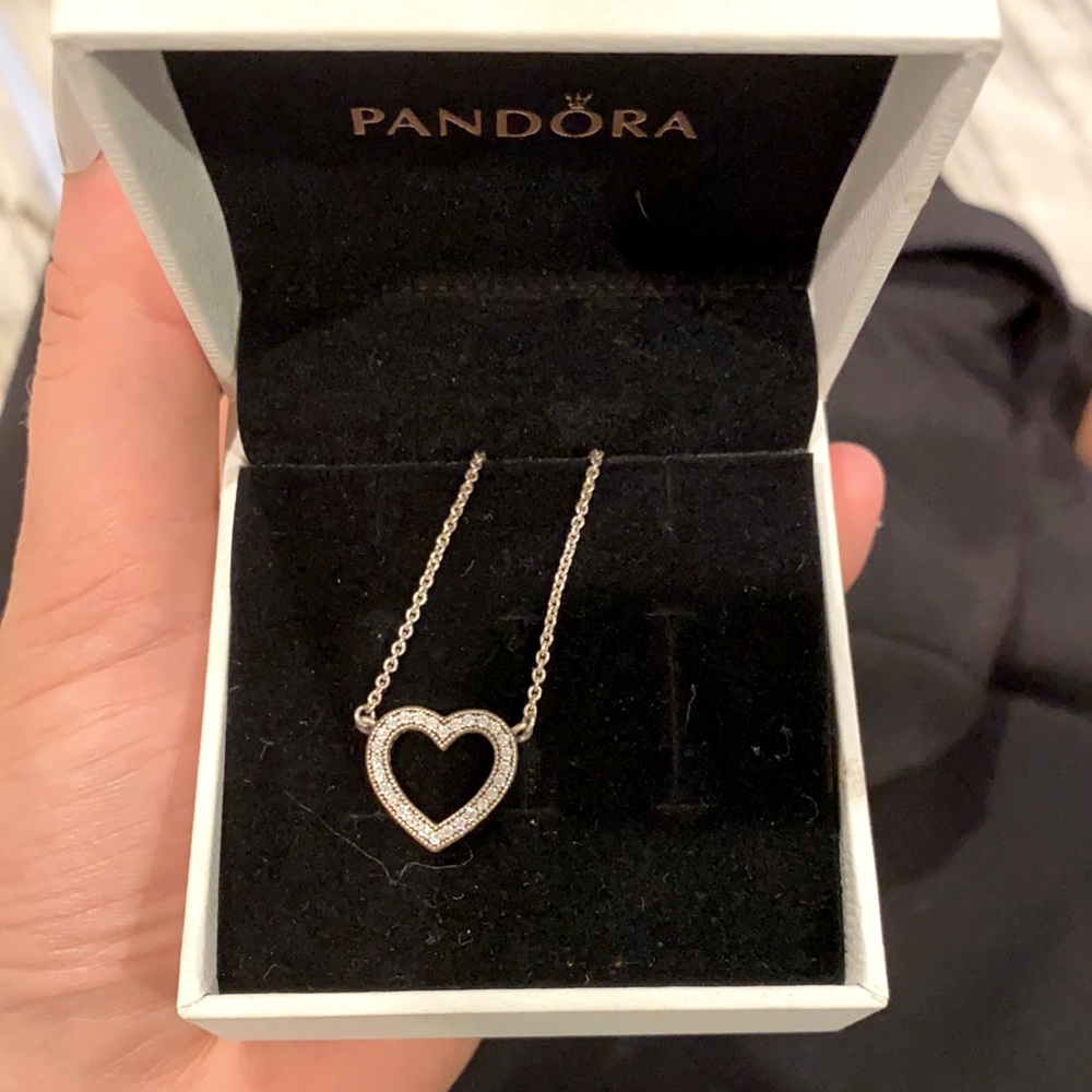 Pandora heart necklace